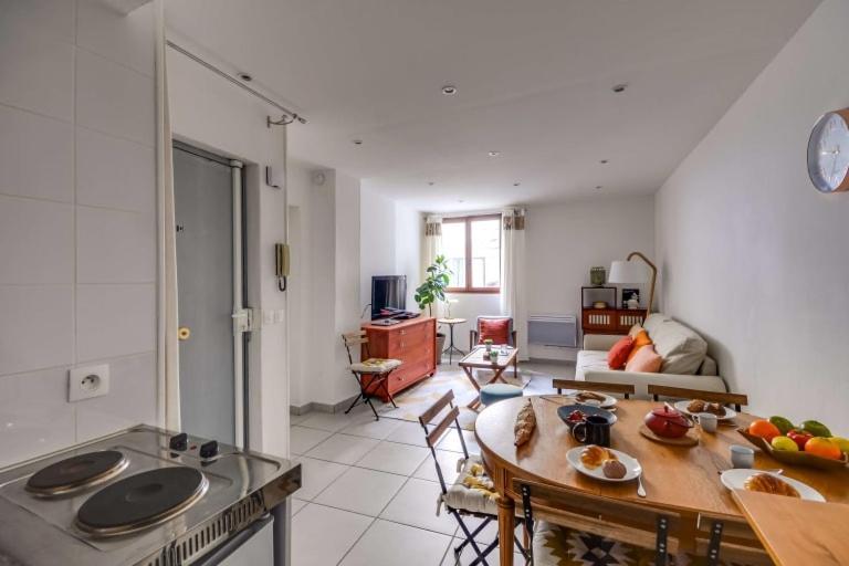 Guestready - Bel Apt A 6 Min Du Metro Gare Du Nord Paris Eksteriør billede